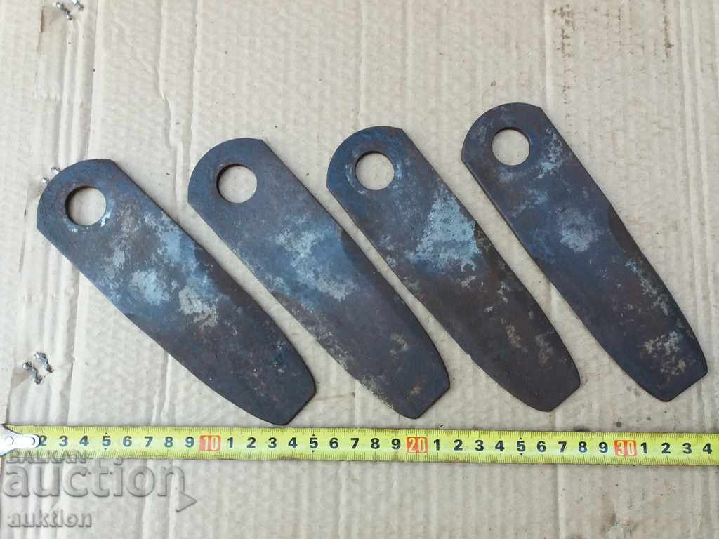 SET OF 4 MARKED CUTTERS, EXCELLENT TOOLS