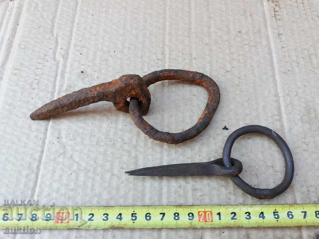 Livrarea LACĂTĂ FORJATĂ, FIER SOLID REVIVAL Livrarea LACĂTĂ FORJATĂ, FIER SOLID REVIVAL