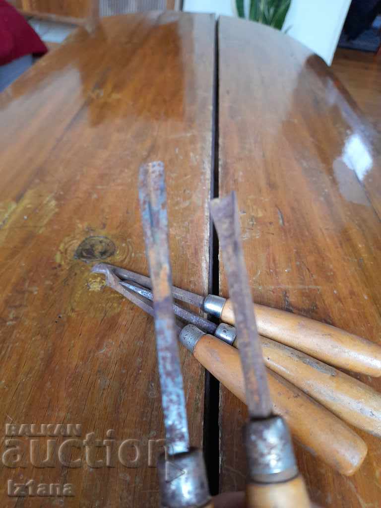 Παράδοση Παλιές ξύλινες σμίλες Παράδοση Παλιές ξύλινες σμίλες