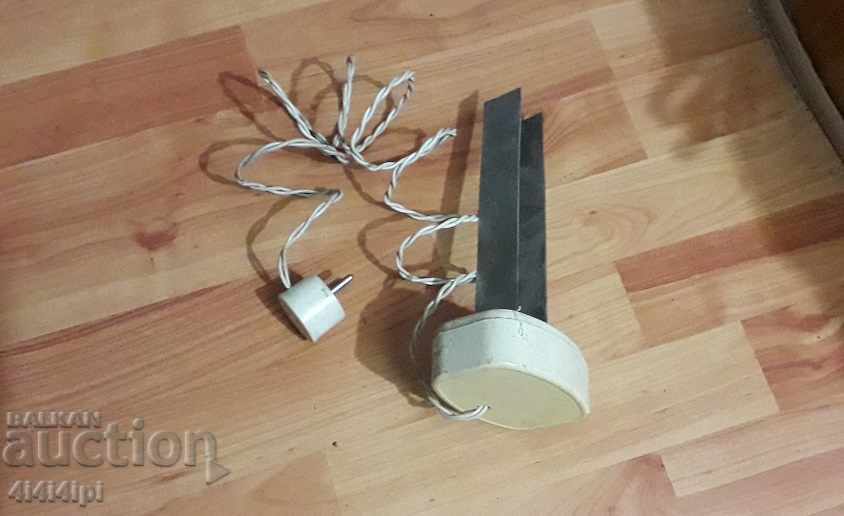 E-mail cu preț 7.00 BGN | € 3.58 E-mail cu preț 7.00 BGN | € 3.58