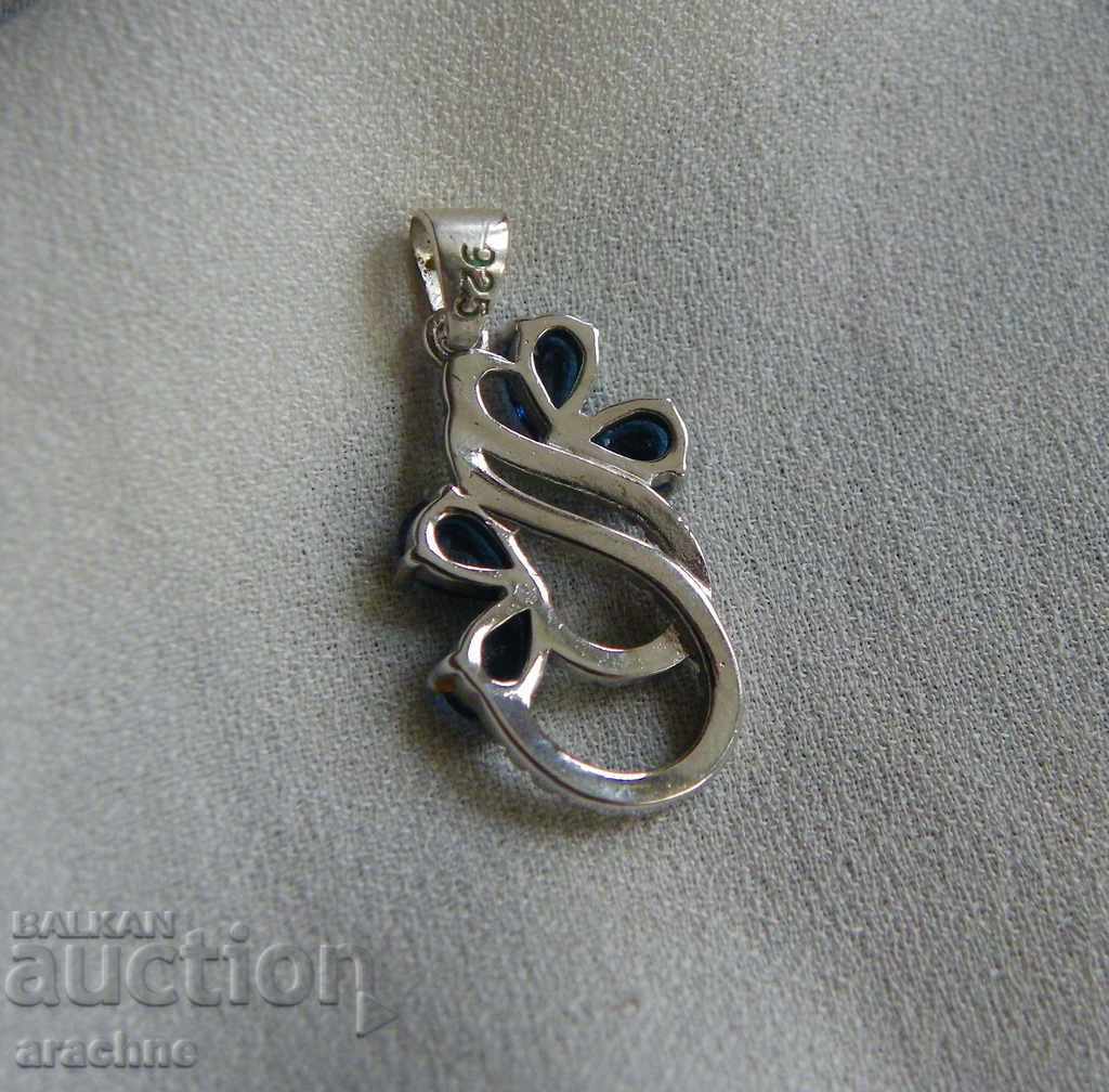 Pendant with blue / london blue / topaz - 5 Pendant with blue / london blue / topaz - 5