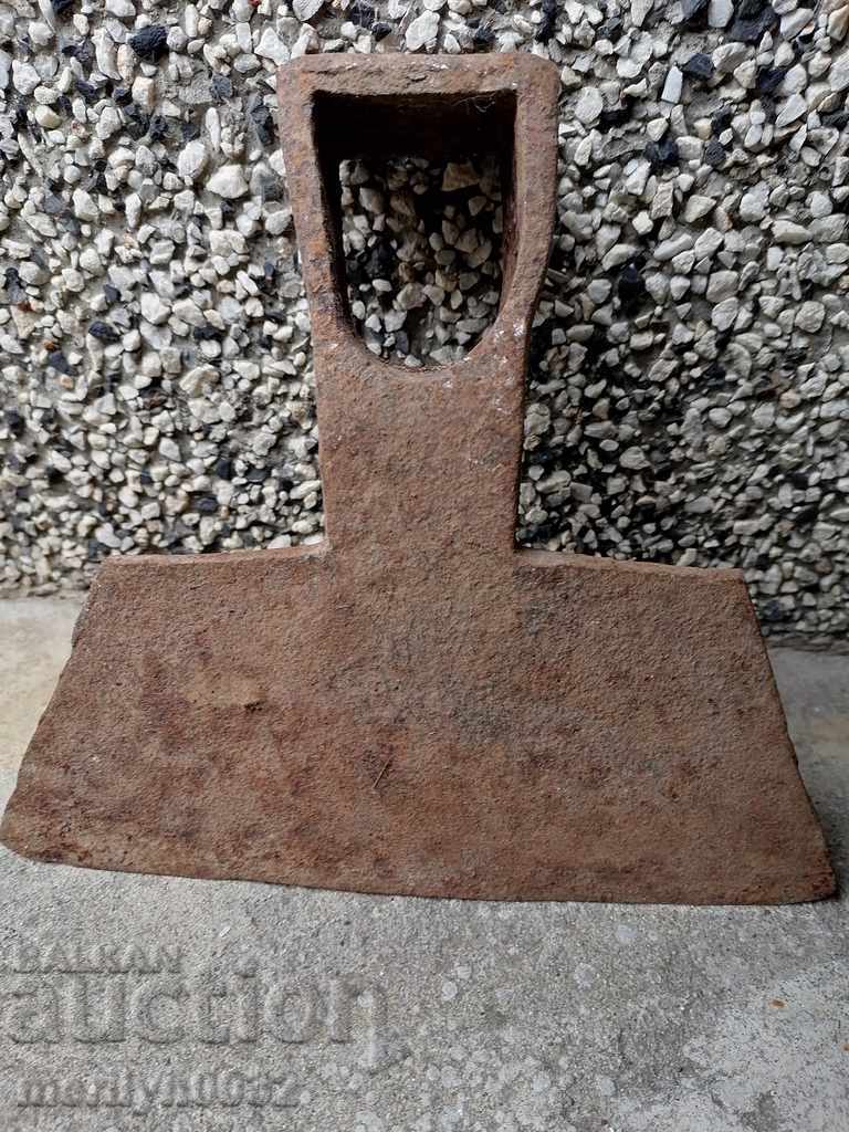 Forged chap, hoe, agricultural instrument, wrought iron with price 39.00 BGN | € 19.94 Forged chap, hoe, agricultural instrument, wrought iron with price 39.00 BGN | € 19.94