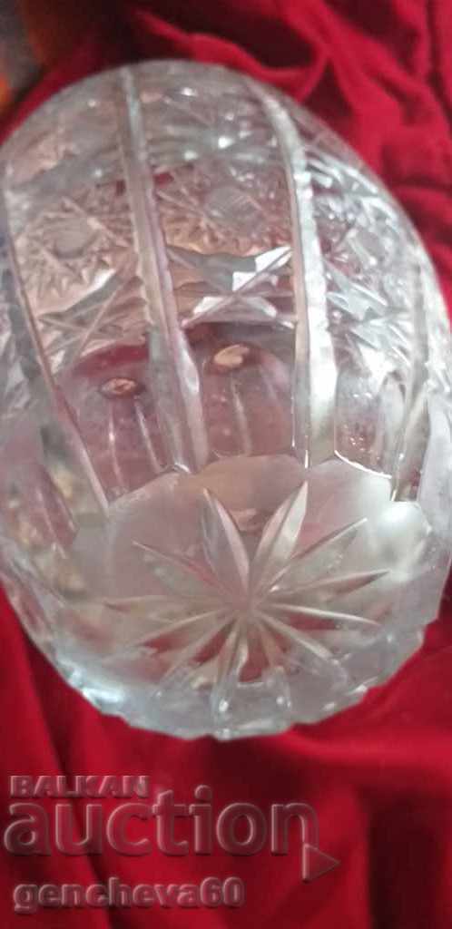 Auction Beautiful engraved large crystal vase / 70s Auction Beautiful engraved large crystal vase / 70s