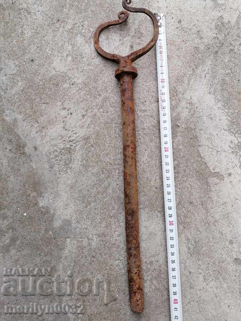 Hand-woven wedge of wrought iron wrought iron approx - 5 Hand-woven wedge of wrought iron wrought iron approx - 5