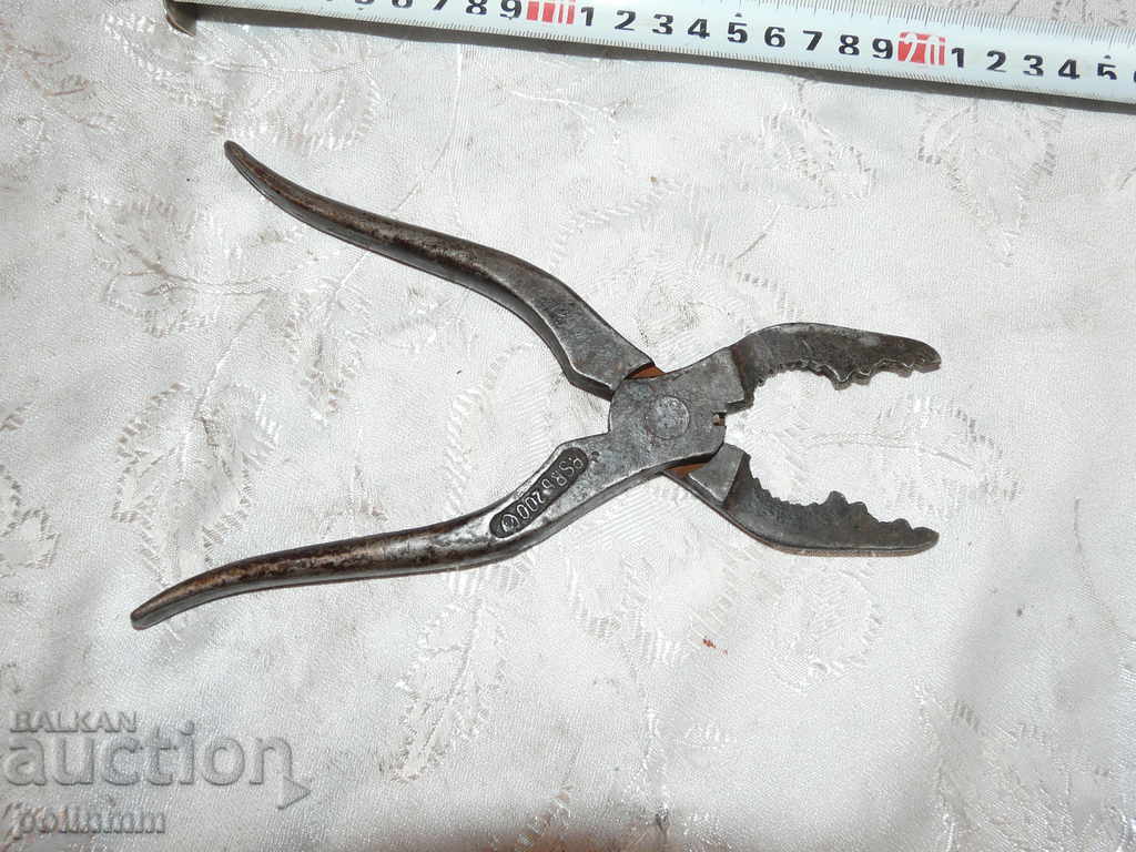 Rare German pliers with price 30.00 BGN | € 15.34 Rare German pliers with price 30.00 BGN | € 15.34
