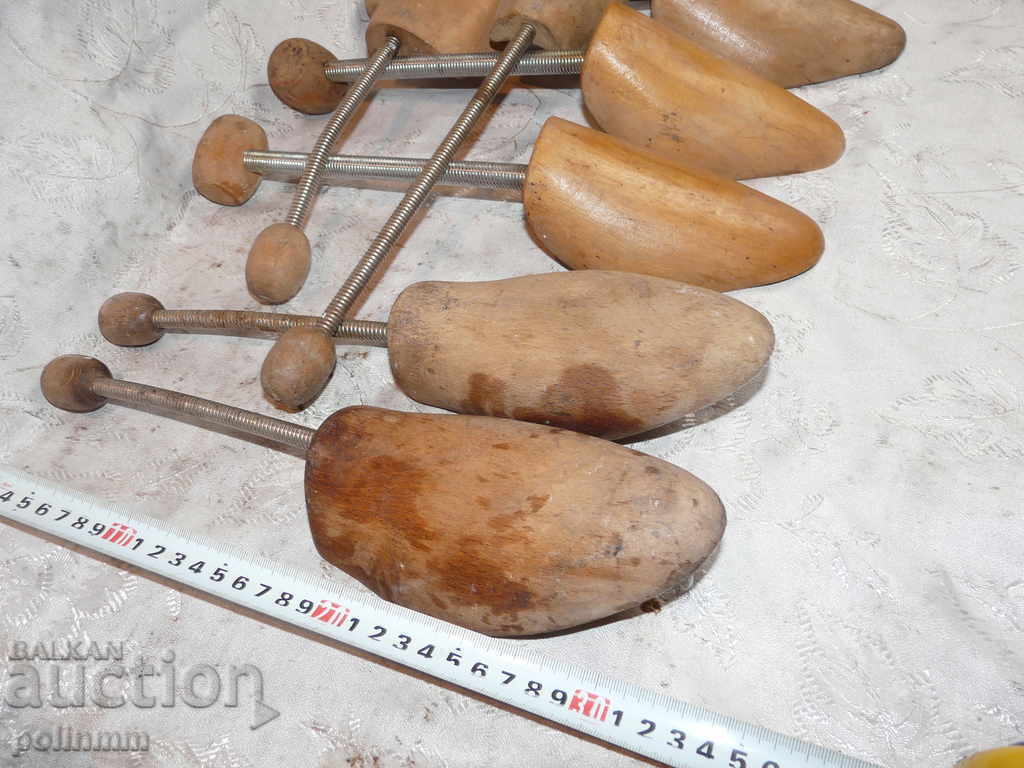 Δημοπρασία Παλιά καλούπια παπουτσιών Δημοπρασία Παλιά καλούπια παπουτσιών