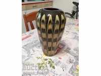 Frumoasă vază antică din ceramică, înălțime de 32 cm