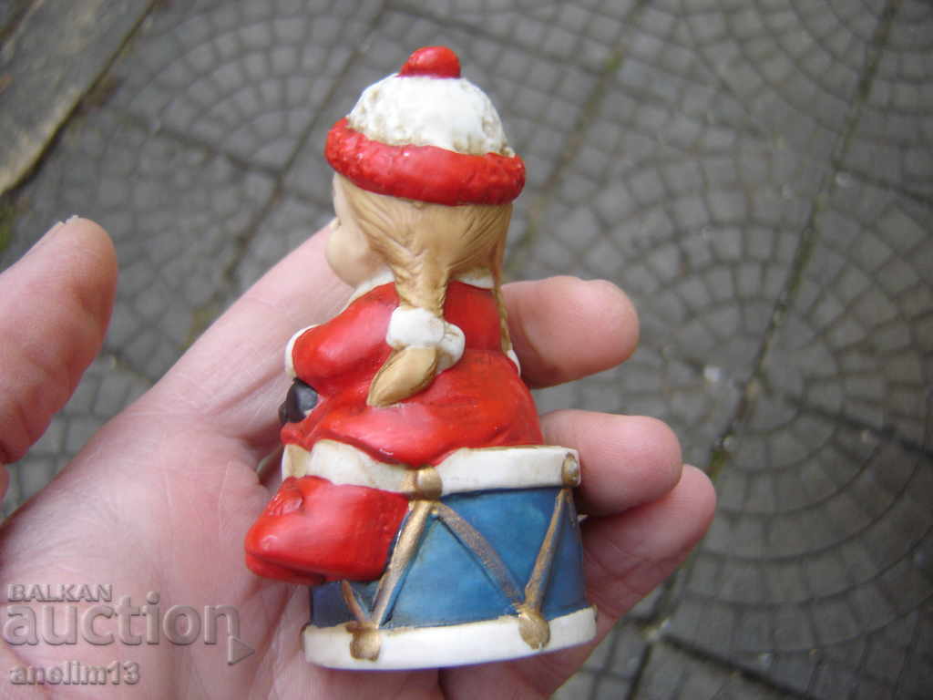 Auction STAR PORCELAN Auction STAR PORCELAN