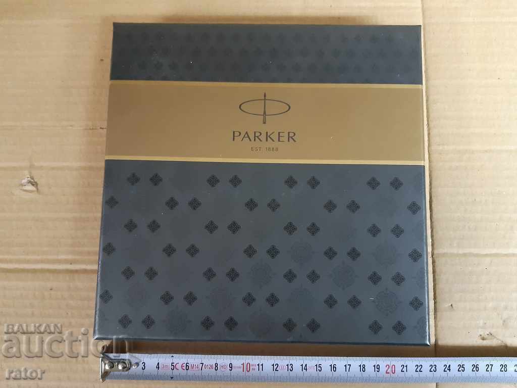 Σετ PARKER, PARKER, PARKER - κουτί και βιβλιαράκι με τιμή 9.99 BGN | € 5.11 Σετ PARKER, PARKER, PARKER - κουτί και βιβλιαράκι με τιμή 9.99 BGN | € 5.11