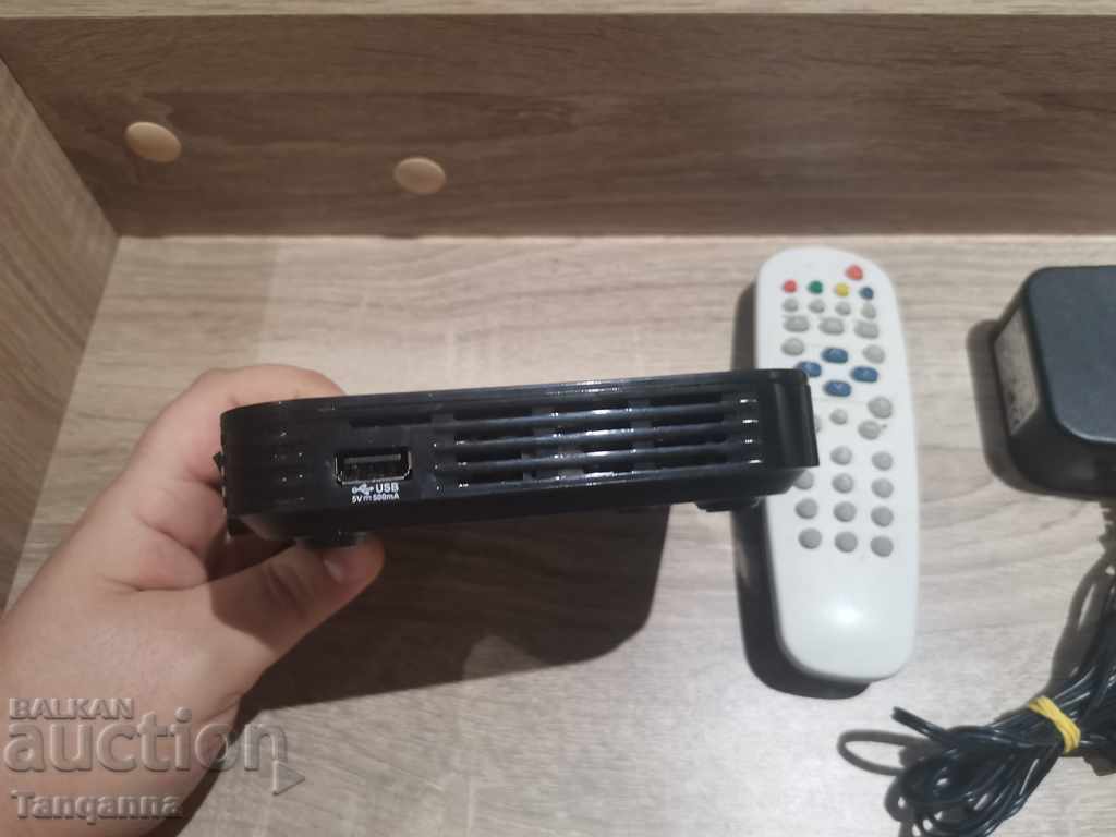Auction  Digital TV receiver