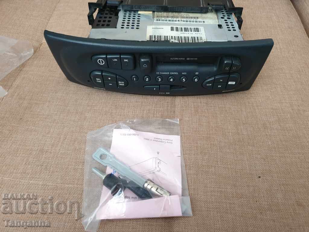 Original cassette player for Renault with price 80.00 BGN | € 40.90