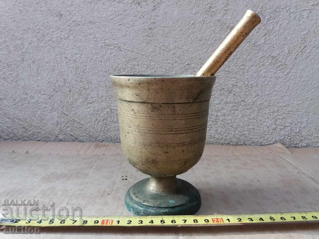 MASSIVE REVIVAL BRONZE MORTAR, COURT FOR HERBS SPICES with price 39.99 BGN | € 20.45 MASSIVE REVIVAL BRONZE MORTAR, COURT FOR HERBS SPICES with price 39.99 BGN | € 20.45