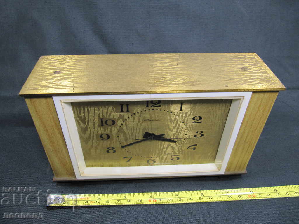 RETRO USSR SOCIALIST TABLE MECHANICAL WEEKLY CLOCK MOLNIYA - 6