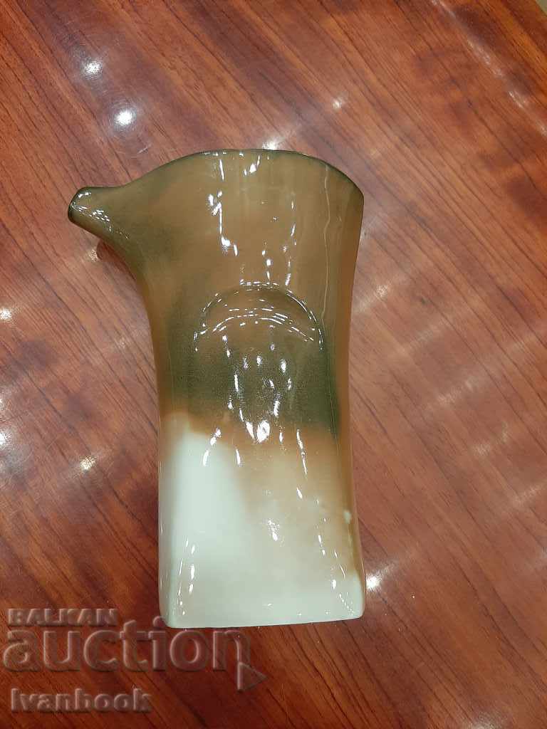 Porcelain jug for min. Water barduche