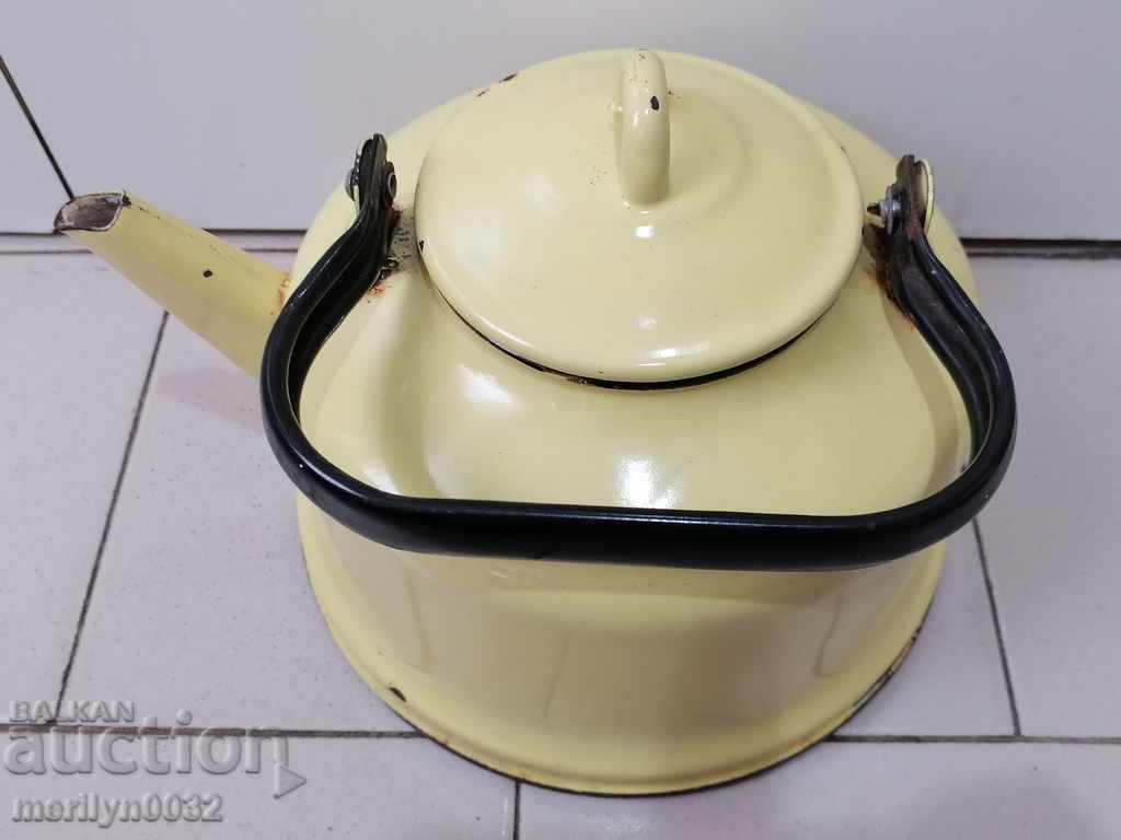 Delivery of Enameled teapot, soup with enamel, Bulgaria Delivery of Enameled teapot, soup with enamel, Bulgaria