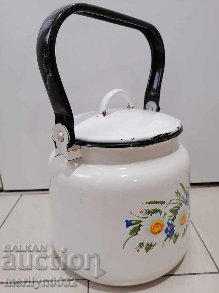 Delivery of Enamelled teapot from the sauce, enamel dish USSR Delivery of Enamelled teapot from the sauce, enamel dish USSR