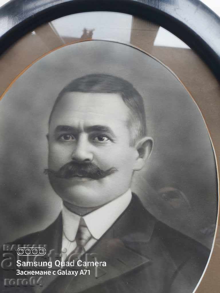 TWO OLD PORTRAITS - 5