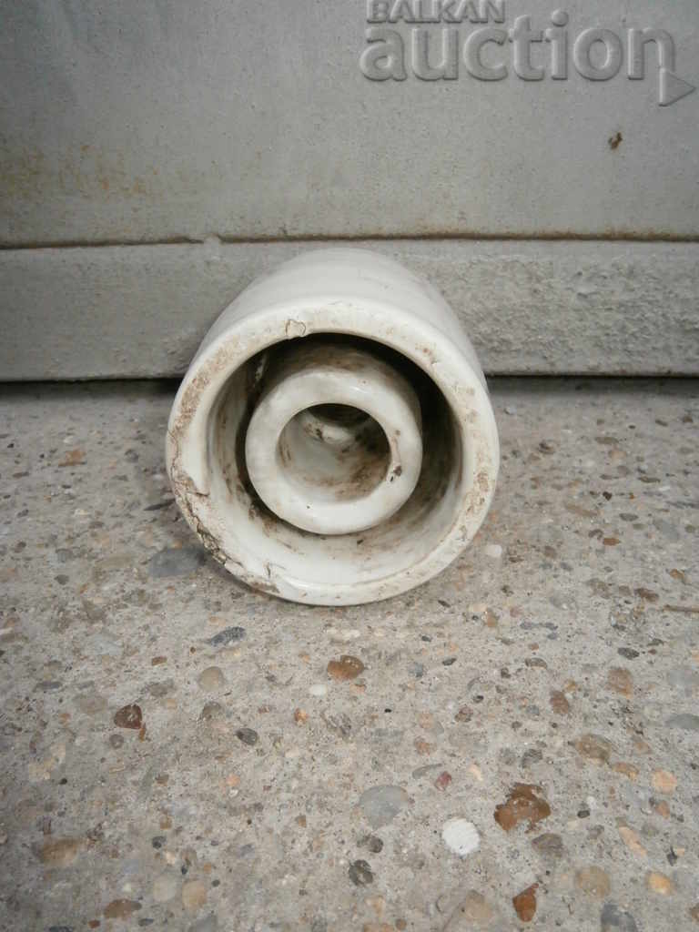 Auction antique porcelain insulator sponge Auction antique porcelain insulator sponge