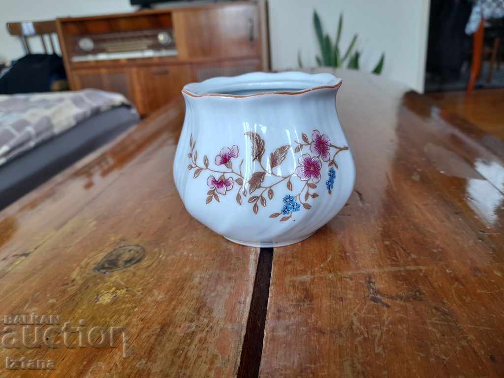 Vechi vas de zahăr din porțelan Vechi vas de zahăr din porțelan