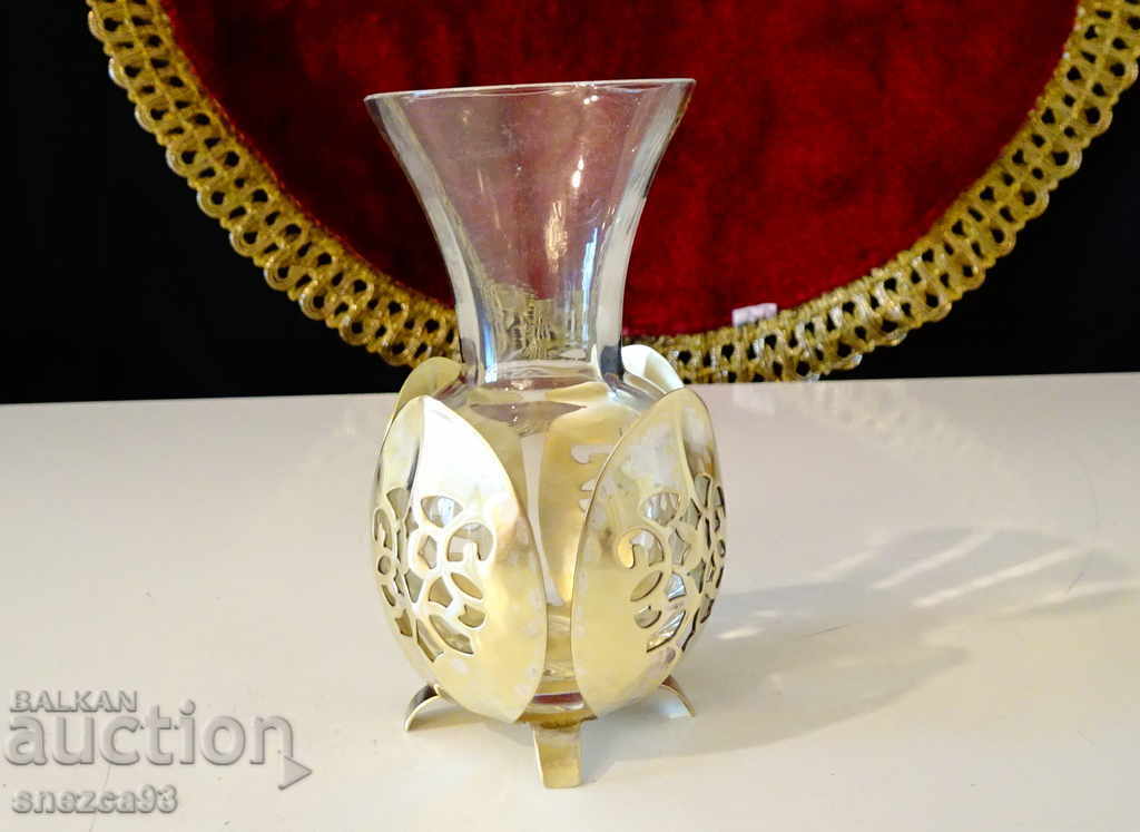 Δημοπρασία Κανάτα, βάζο, καράφα, σφηνάκι για ρακή ορείχαλκος, γυαλί Δημοπρασία Κανάτα, βάζο, καράφα, σφηνάκι για ρακή ορείχαλκος, γυαλί