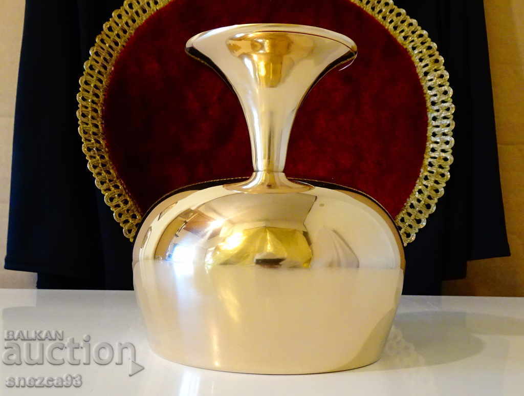 Auction Bronzov bokal,chasha za vino 500 ml. Auction Bronzov bokal,chasha za vino 500 ml.