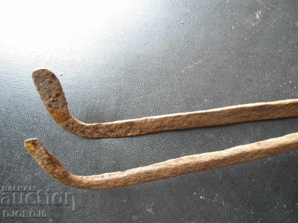 Auction Old Masha, Dilav Auction Old Masha, Dilav