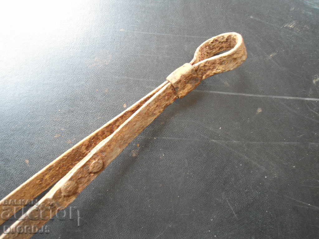 Old Masha, Dilav with price 3.00 BGN | € 1.53 Old Masha, Dilav with price 3.00 BGN | € 1.53