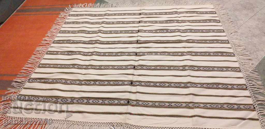 Delivery of Unique!!! Ethnic tablecloth, hand-woven 150 cm. Delivery of Unique!!! Ethnic tablecloth, hand-woven 150 cm.