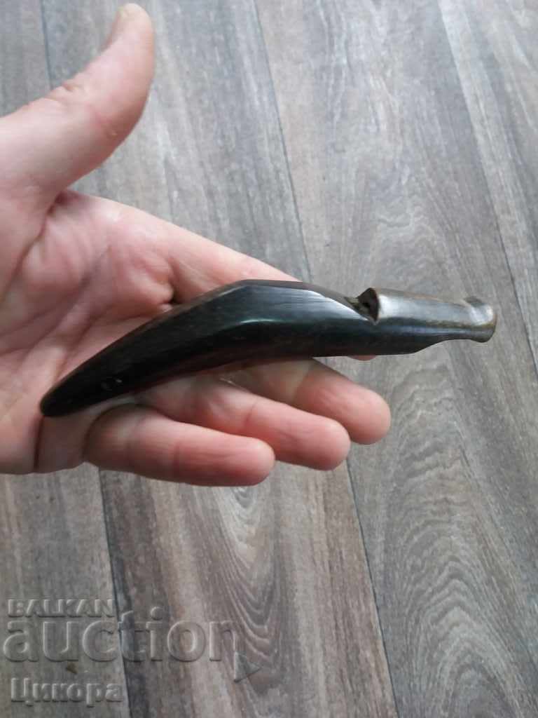 Auction OLD HORN WHISTLE Auction OLD HORN WHISTLE
