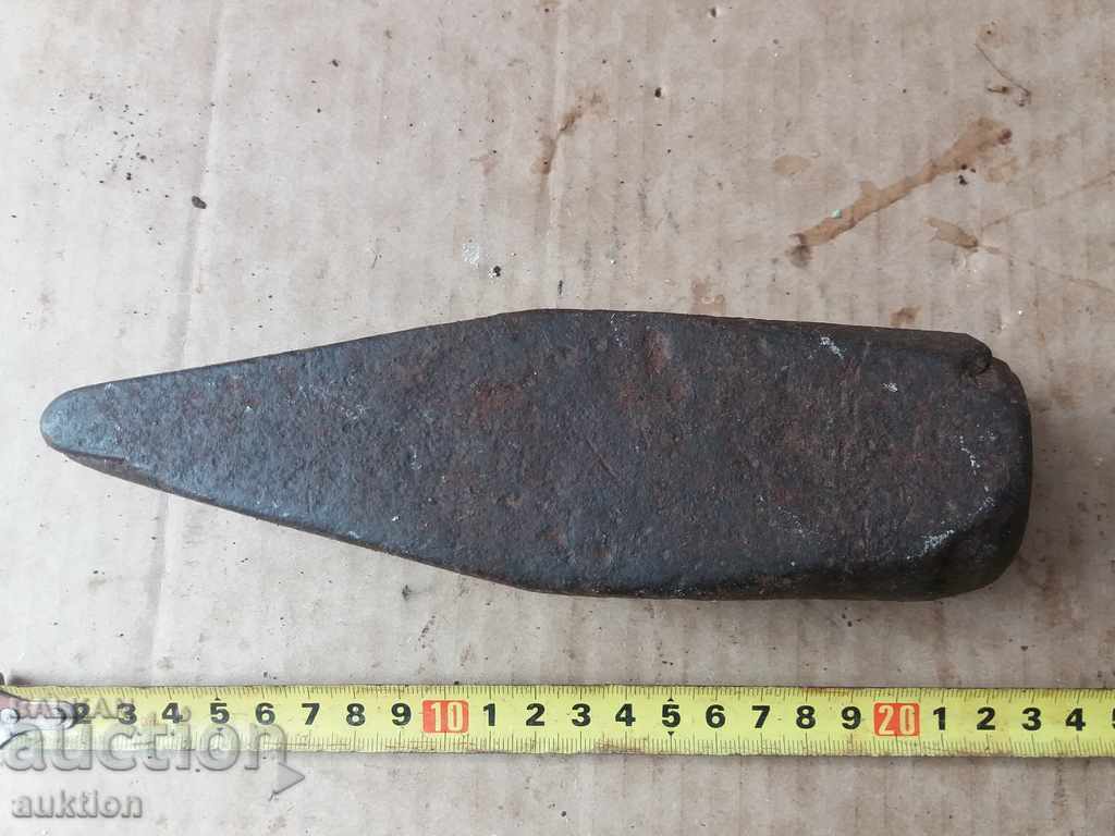 Delivery of MASSIVE STEEL HAMMER - 2 KG. SOC. Delivery of MASSIVE STEEL HAMMER - 2 KG. SOC.