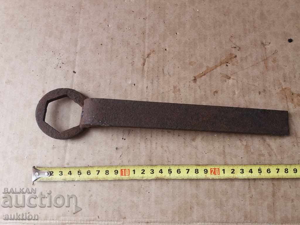 Auction MASSIVE FORGED TROLLEY WRENCH, WAGON Auction MASSIVE FORGED TROLLEY WRENCH, WAGON