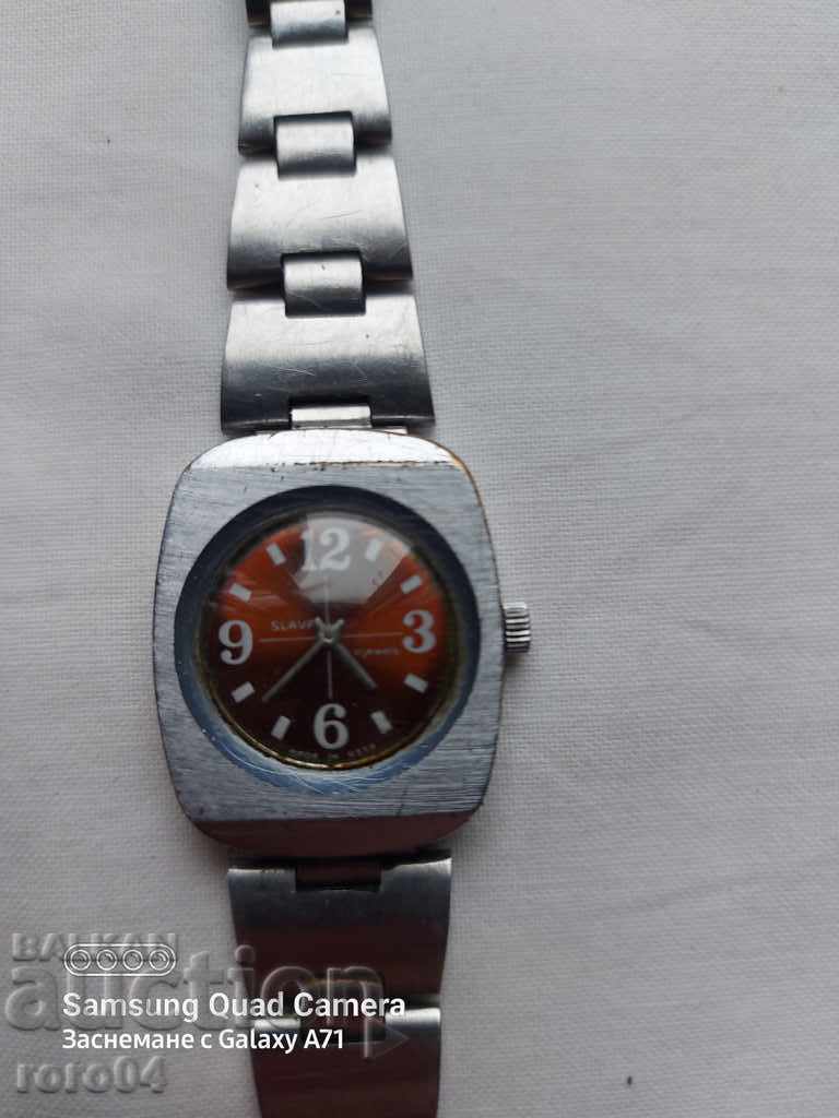 GLORY 17 k with price 9.99 BGN | € 5.11 GLORY 17 k with price 9.99 BGN | € 5.11