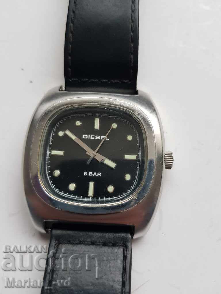 Auction  Men's watch Quartz Diesel