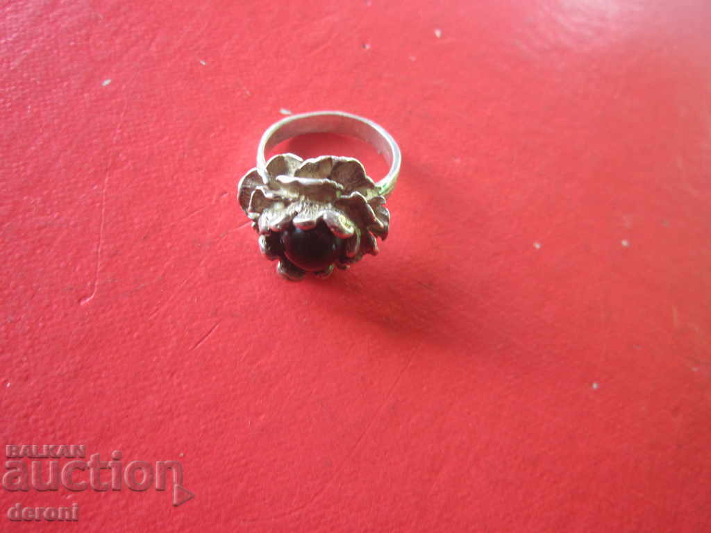 Μοναδικό ασημένιο δαχτυλίδι με πέτρινη κορώνα 925 - 6 Μοναδικό ασημένιο δαχτυλίδι με πέτρινη κορώνα 925 - 6