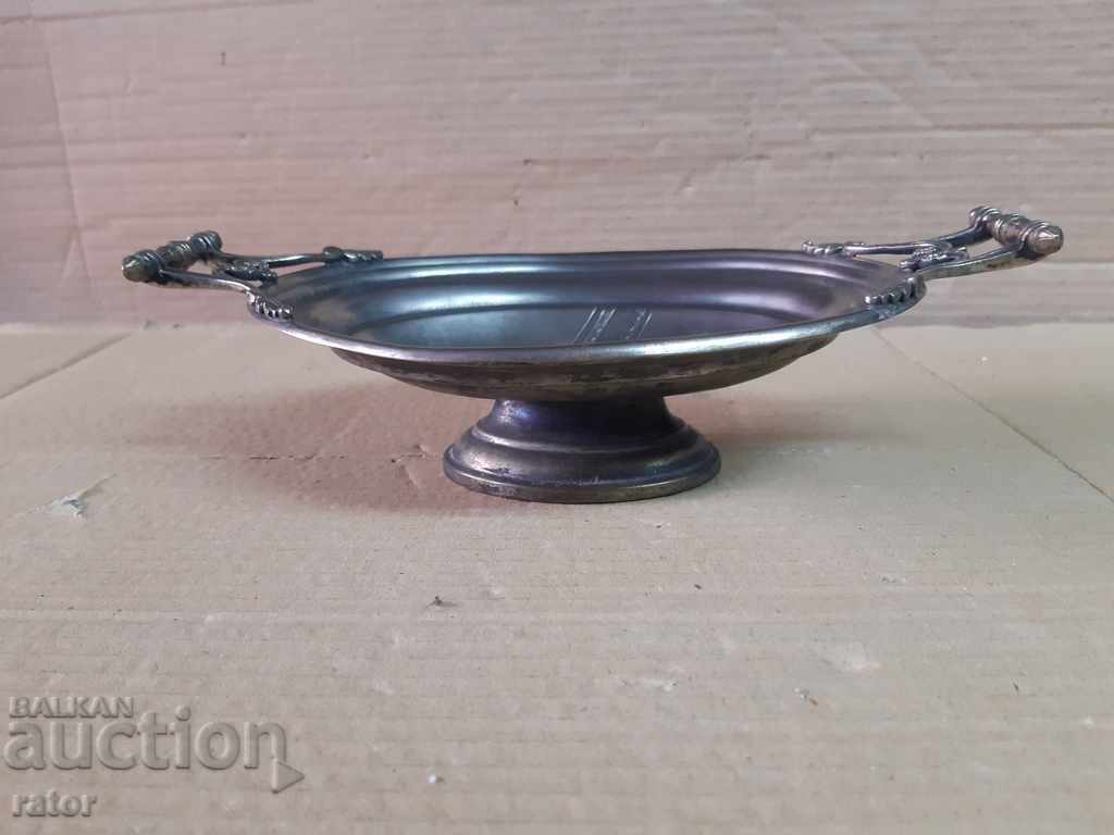Delivery of Very old silver-plated dish, small dish, fruit bowl - 100 years old