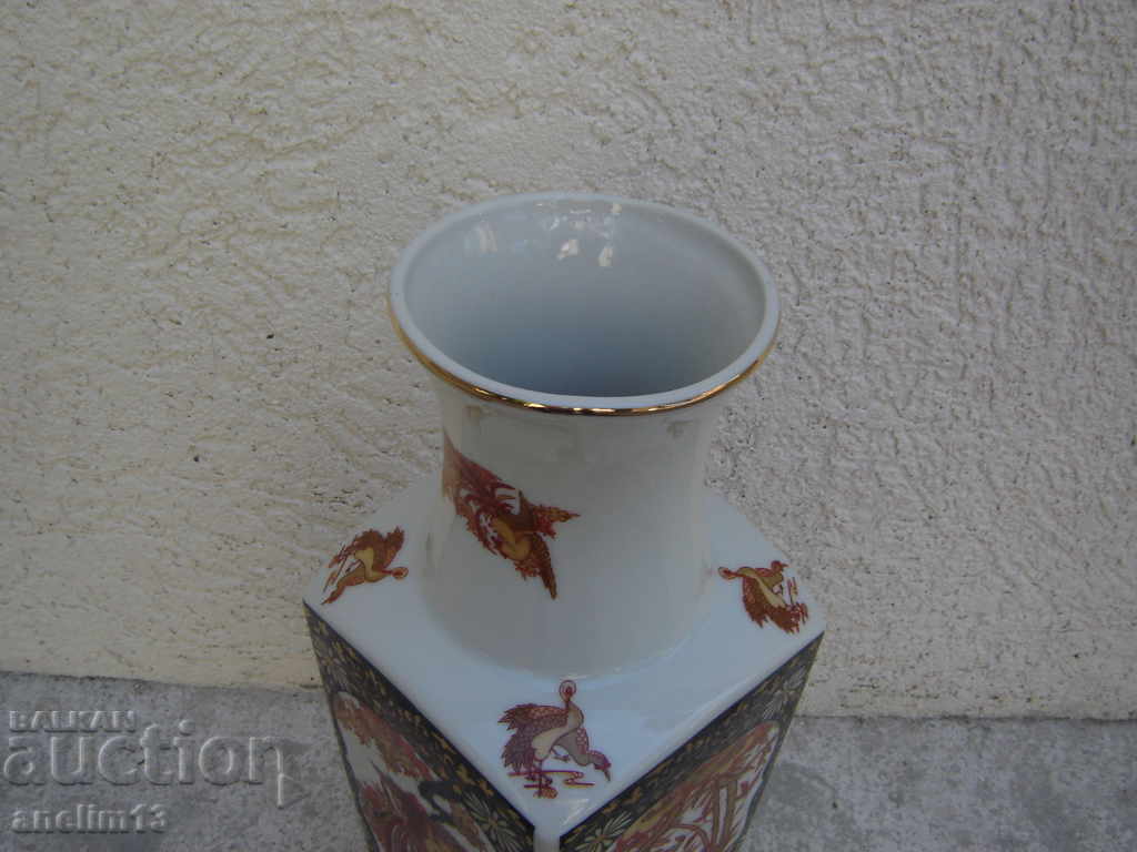 DEUTSCHE NORITAKE JAPAN PORCELAIN VASE - 5 DEUTSCHE NORITAKE JAPAN PORCELAIN VASE - 5