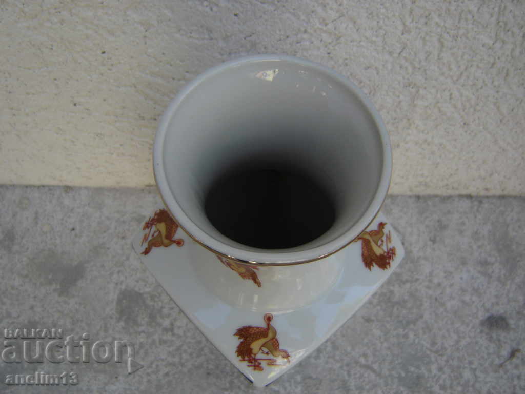 DEUTSCHE NORITAKE JAPAN PORCELAIN VASE - 6 DEUTSCHE NORITAKE JAPAN PORCELAIN VASE - 6