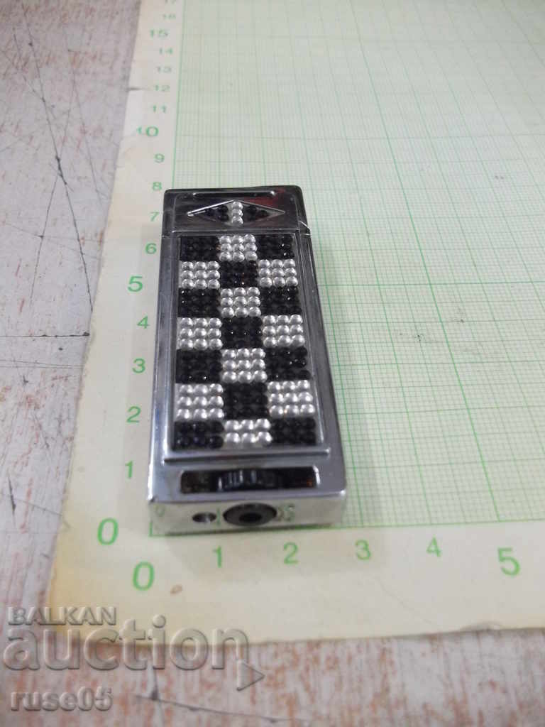 Piezocrystal lighter with jet flame working - 4 with price 7.00 BGN | € 3.58 Piezocrystal lighter with jet flame working - 4 with price 7.00 BGN | € 3.58