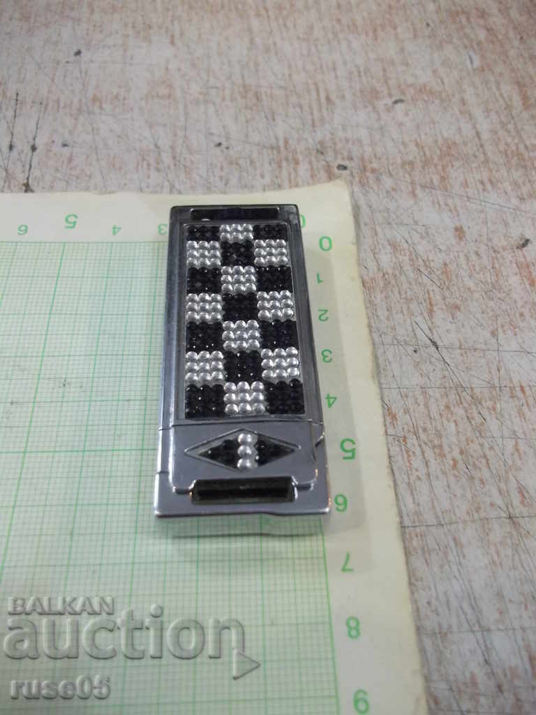 Piezocrystal lighter with jet flame working - 4 - 5 Piezocrystal lighter with jet flame working - 4 - 5