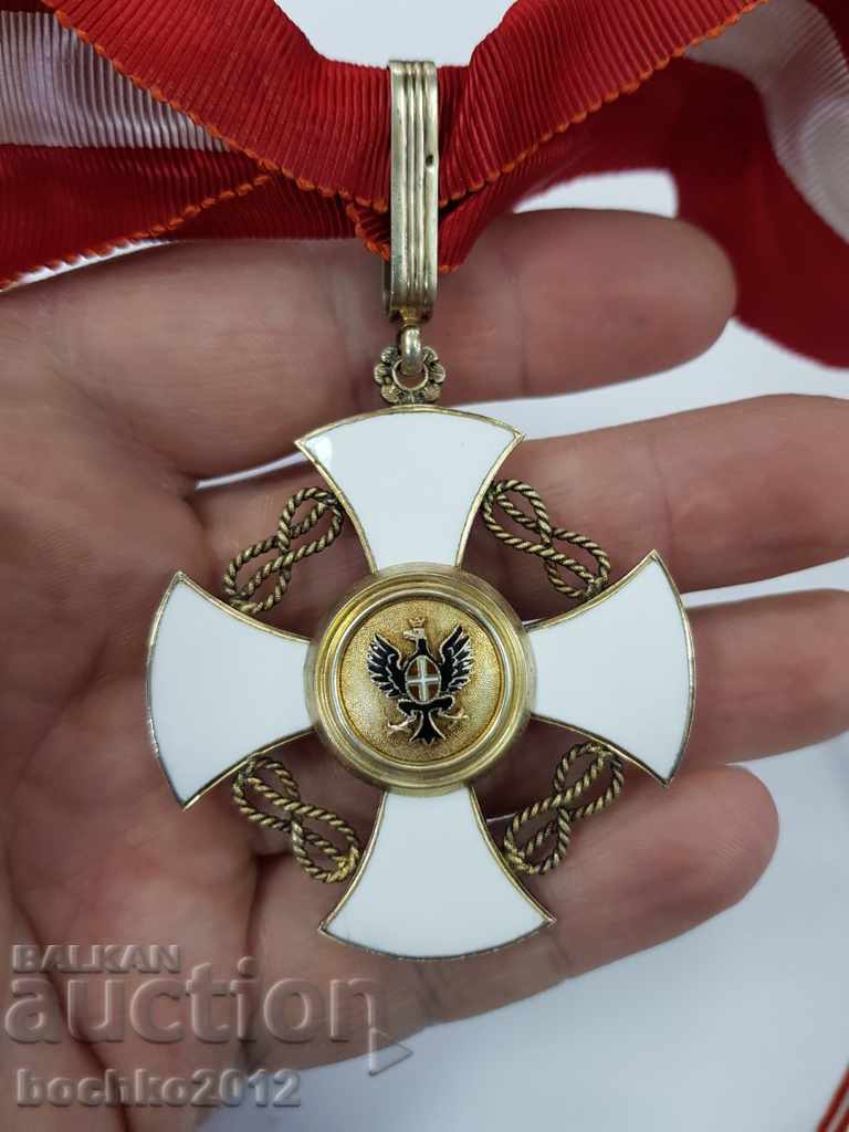 Livrarea Ordinul Coroanei italiene rar din argint cu cutie și panglică