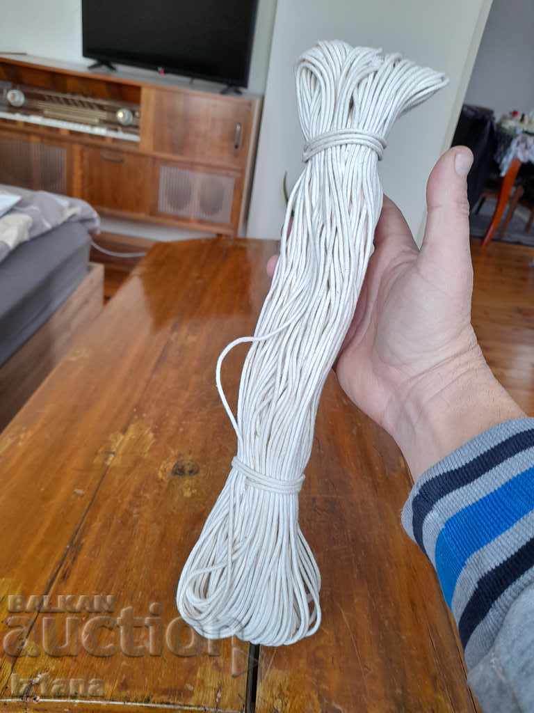 Delivery of Old tie, backpack cord, bag