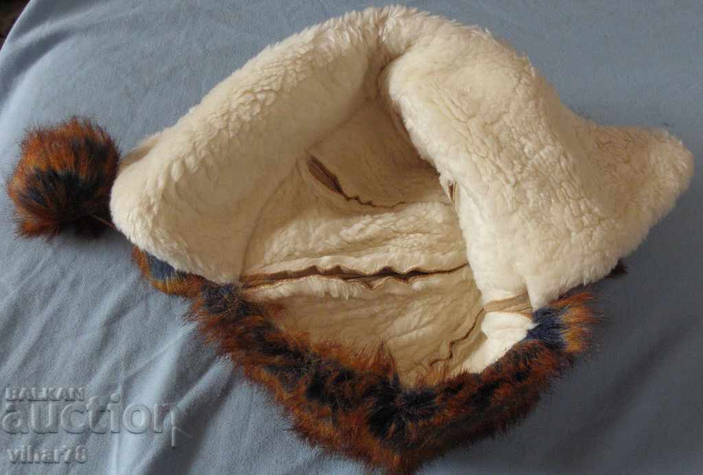 Women's Winter Hat with price 45.99 BGN | € 23.51