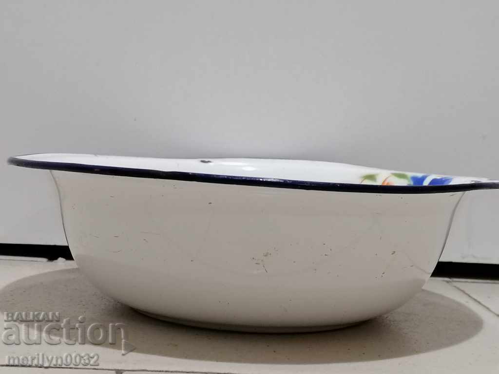 Enameled dish, enamel bowl, bowl, wounded soup - 5 Enameled dish, enamel bowl, bowl, wounded soup - 5