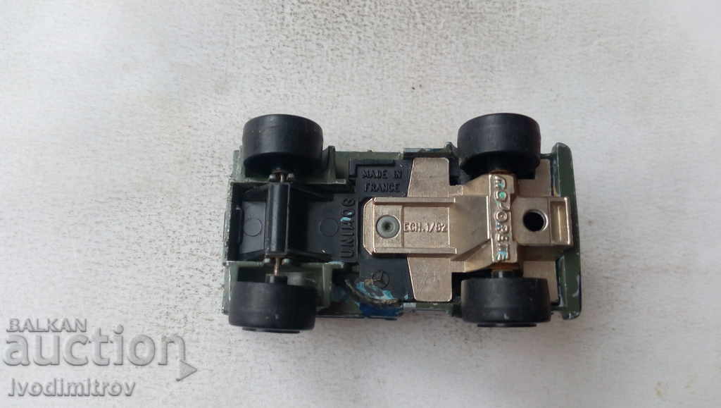 Παράδοση Φορτηγό Mercedes MOJOREM Κατασκευάζεται στη Γαλλία Παράδοση Φορτηγό Mercedes MOJOREM Κατασκευάζεται στη Γαλλία