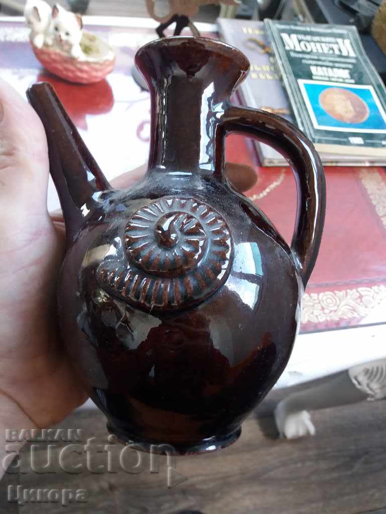 CLAY JUDGE JUGS KRONDIR CERAMICS with price 60.00 BGN | € 30.68 CLAY JUDGE JUGS KRONDIR CERAMICS with price 60.00 BGN | € 30.68