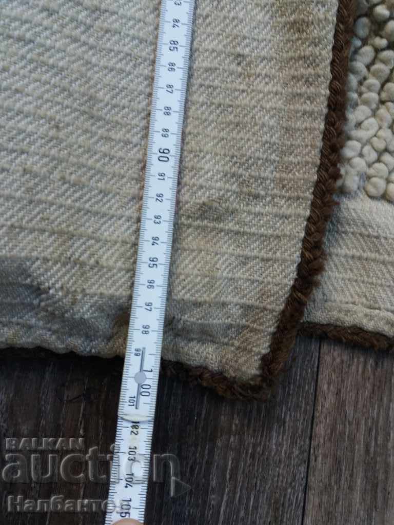 Auction OLD FEMALE CLASSROOM WEAR Auction OLD FEMALE CLASSROOM WEAR