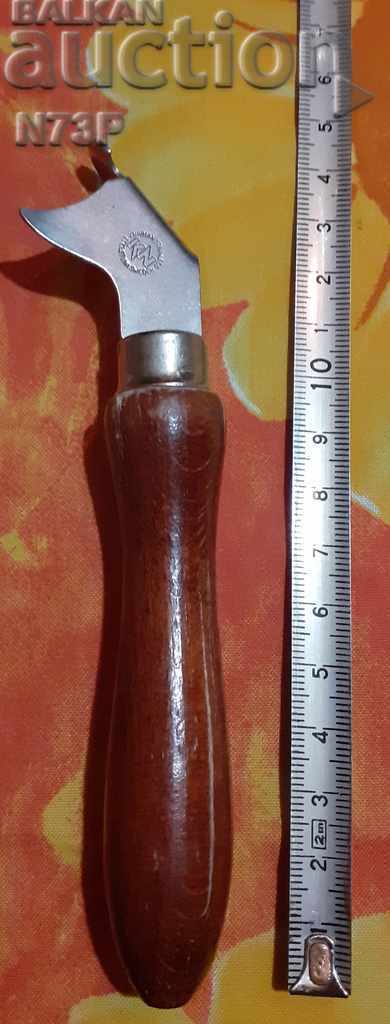 Доставка на СТАРА ОТВАРАЧКА .КОЛЕКЦИЯ.MADE IN SWEDEN. Доставка на СТАРА ОТВАРАЧКА .КОЛЕКЦИЯ.MADE IN SWEDEN.