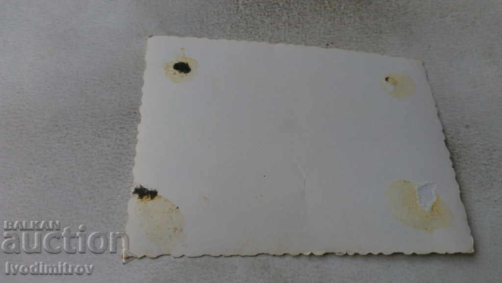 Photo Man and woman in the sea with price 1.65 BGN | € 0.84 Photo Man and woman in the sea with price 1.65 BGN | € 0.84