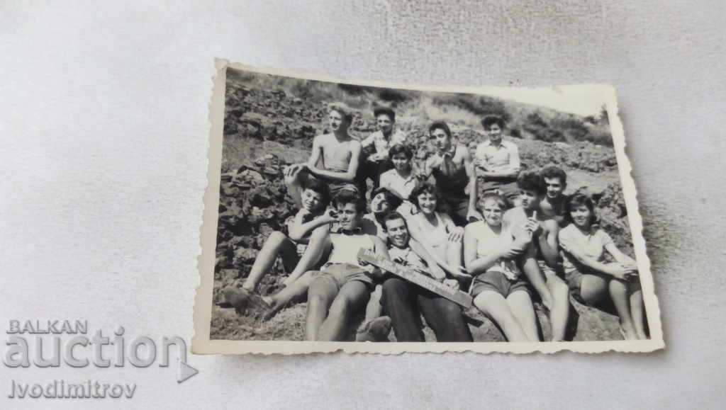 Снимка Иваняне Младежи и девойки на бригада 1959