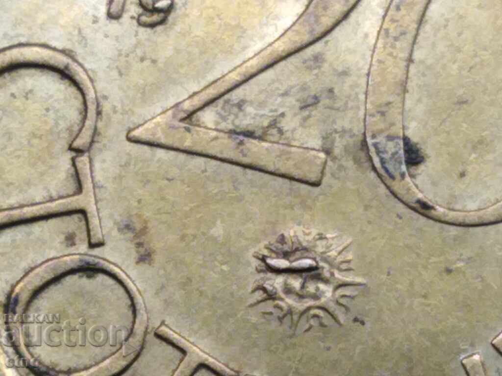 Auction 20 HUNDREDS 1992 DEFECT, PARASITE METAL FROM THE MATRIX Auction 20 HUNDREDS 1992 DEFECT, PARASITE METAL FROM THE MATRIX